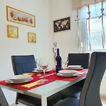 Tihana דירה טרוגיר