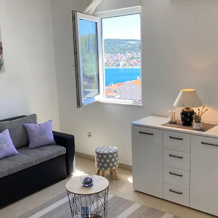 Tihana Lejlighed Trogir